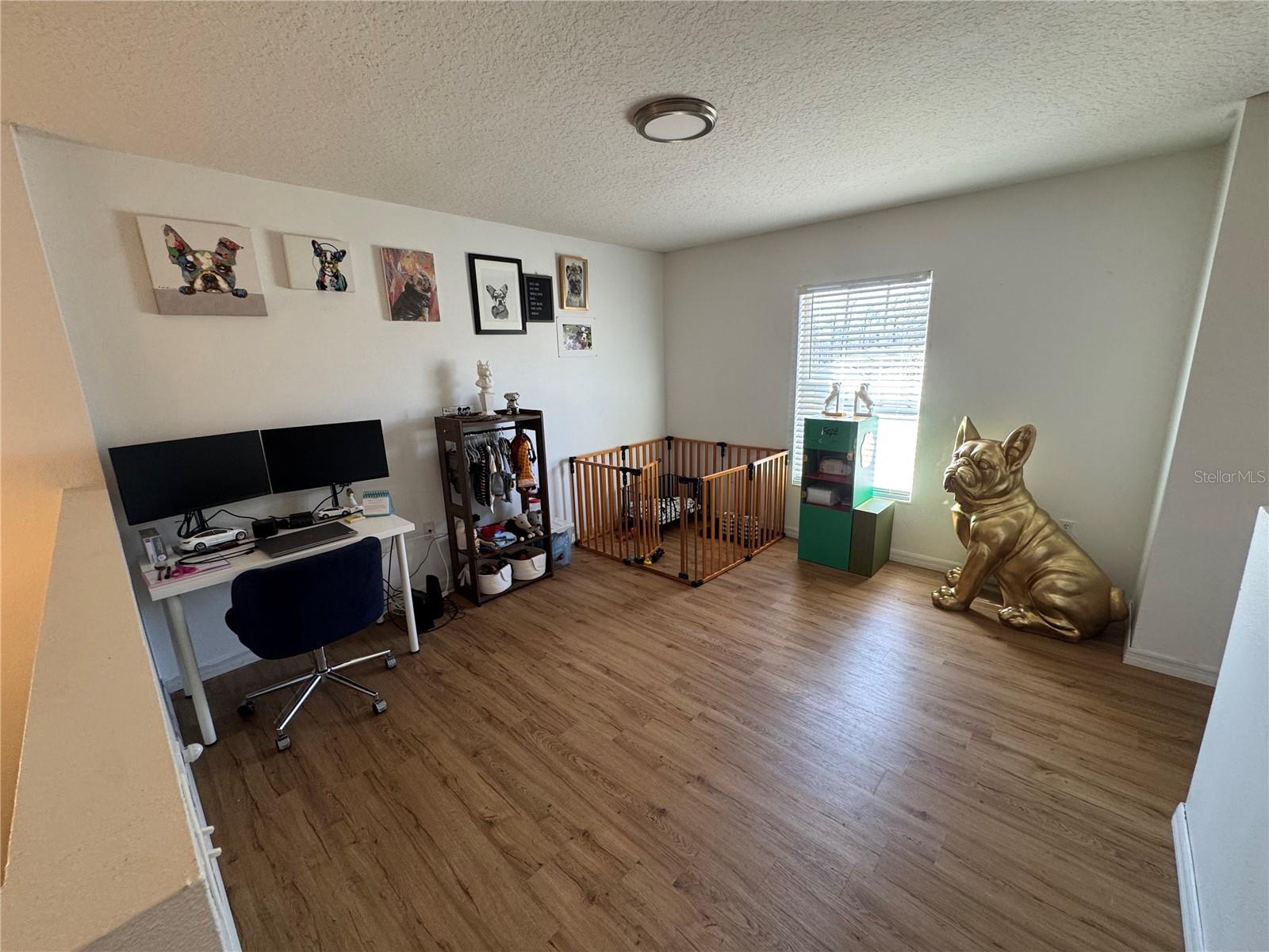 Image 42 of 61 For 627 Woodland Creek Boulevard