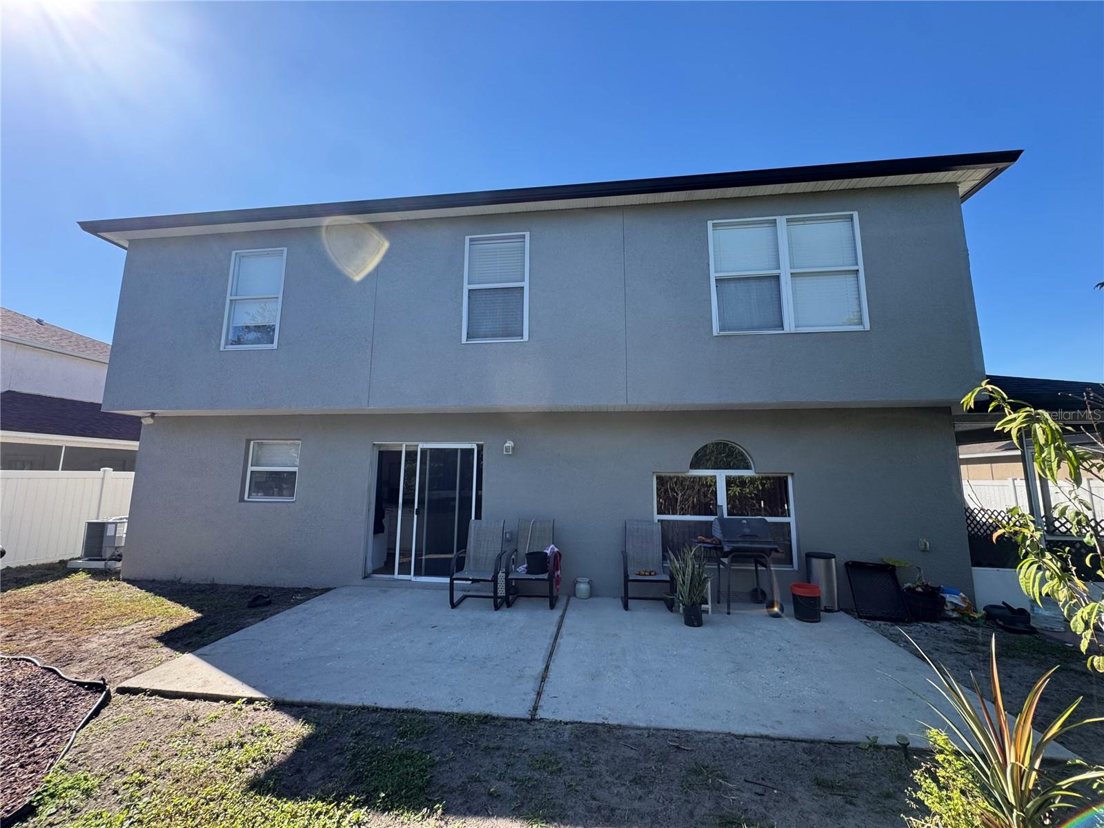 Image 49 of 61 For 627 Woodland Creek Boulevard