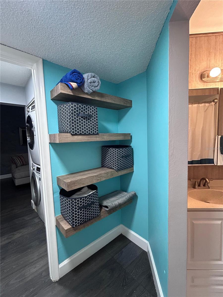 Image 10 of 15 For 3699 Atrium Drive 2