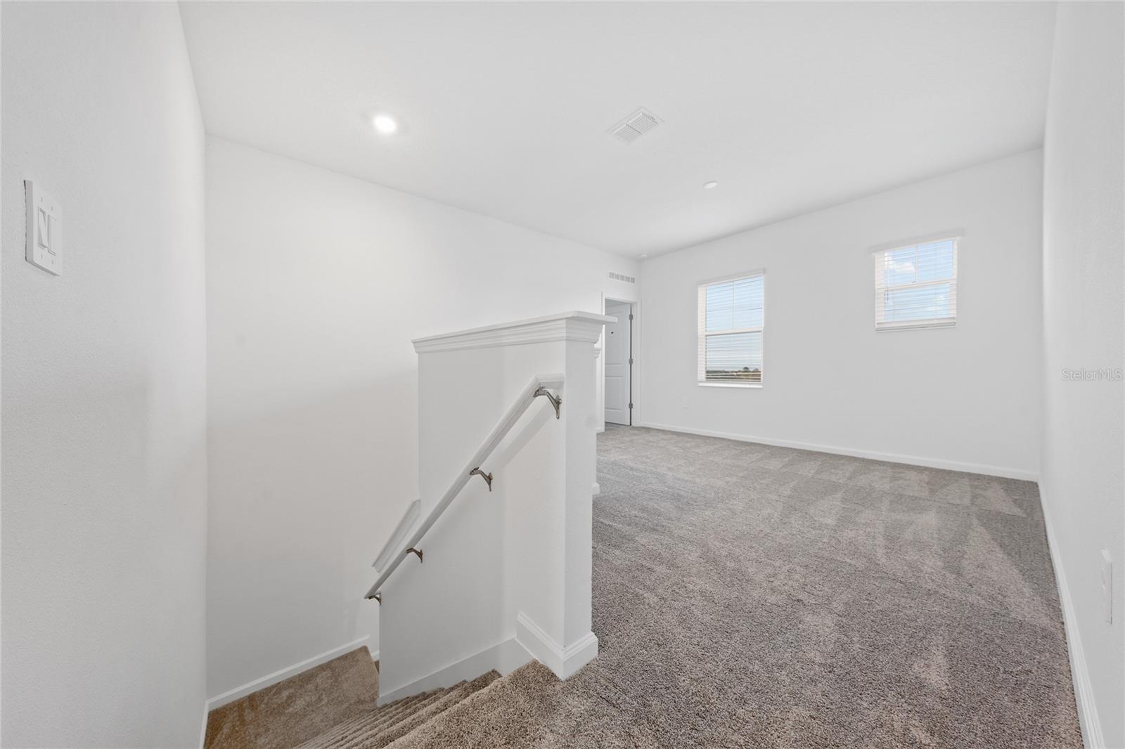 Image 12 of 33 For 6061 Shavasana Road