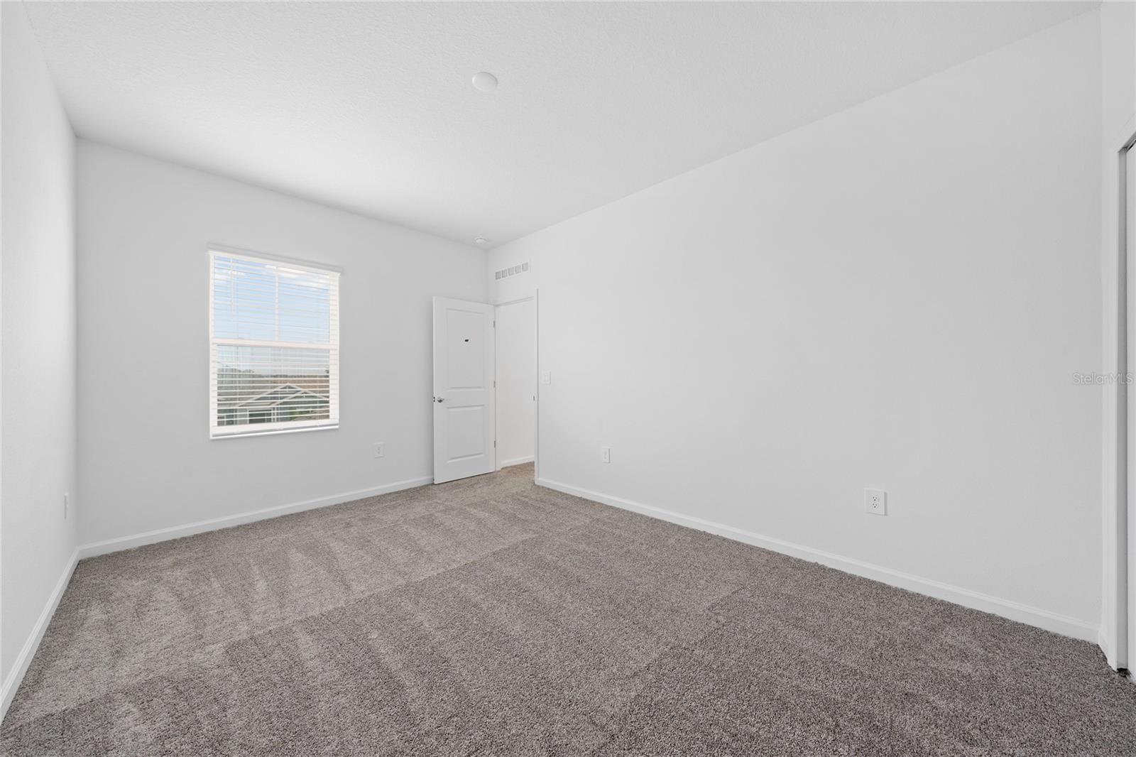 Image 26 of 33 For 6061 Shavasana Road