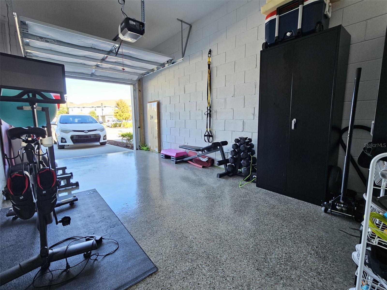 Image 29 of 54 For 4451 Arlington Avenue