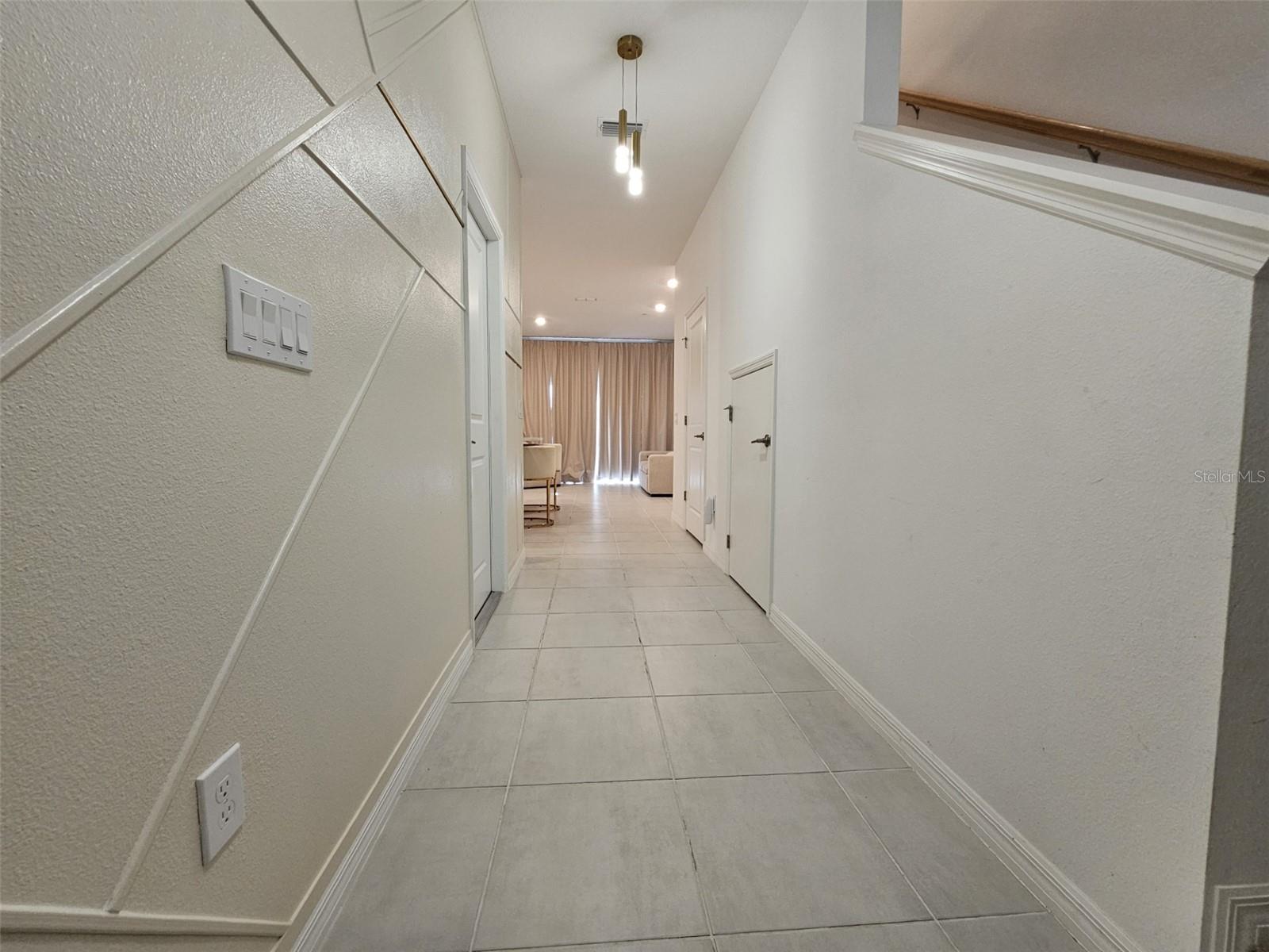 Image 3 of 54 For 4451 Arlington Avenue