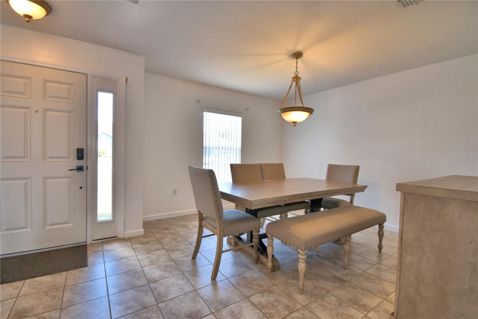 Image 9 of 55 For 107 Shaddock Drive