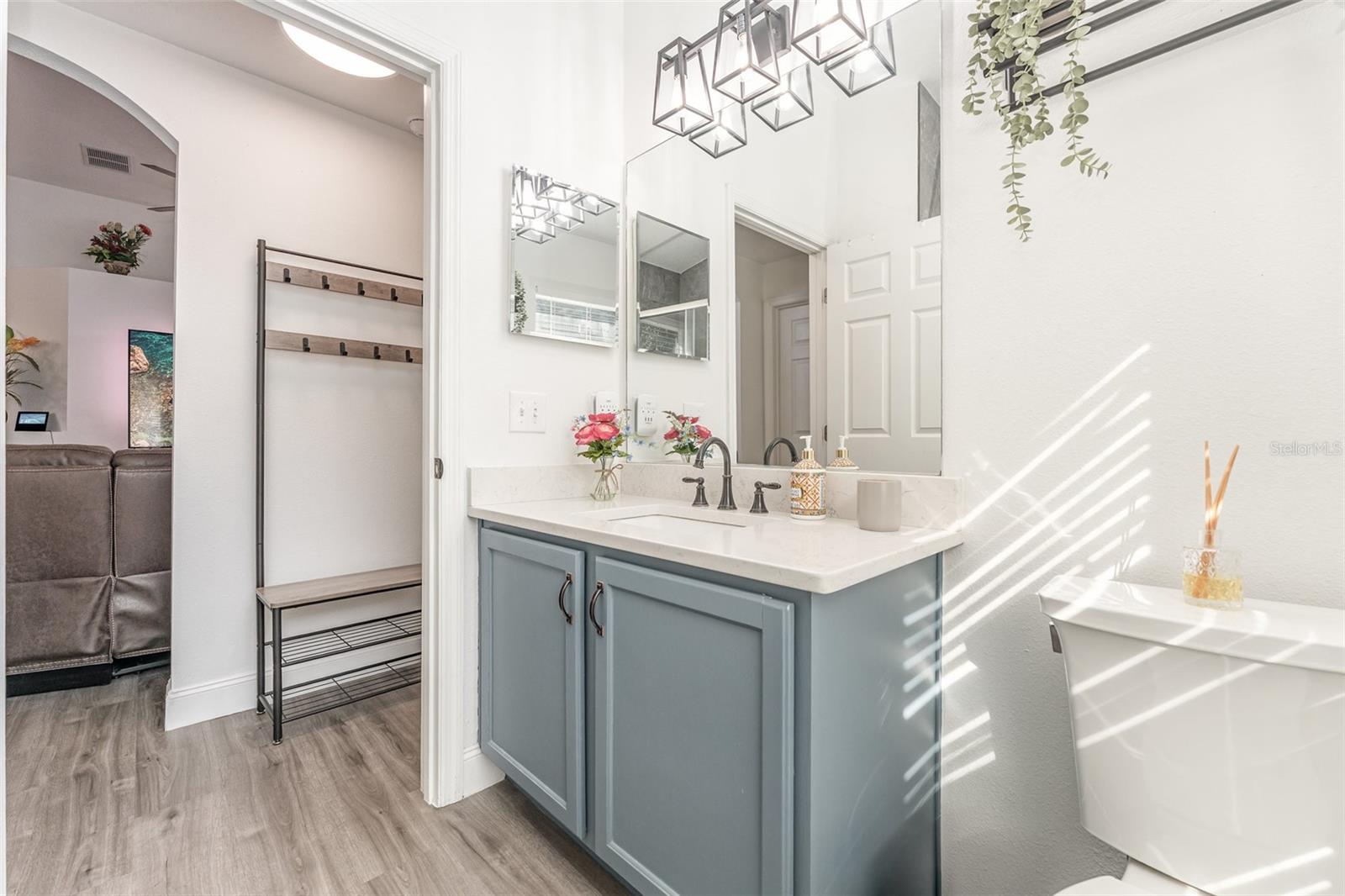 Image 25 of 33 For 438 Heather Hill Boulevard