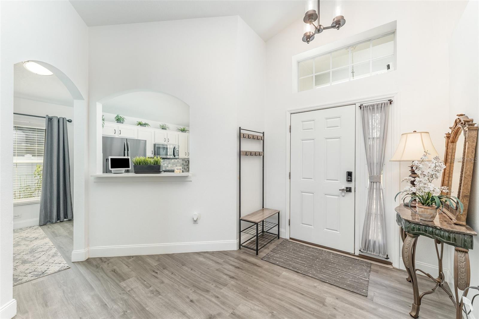 Image 4 of 33 For 438 Heather Hill Boulevard