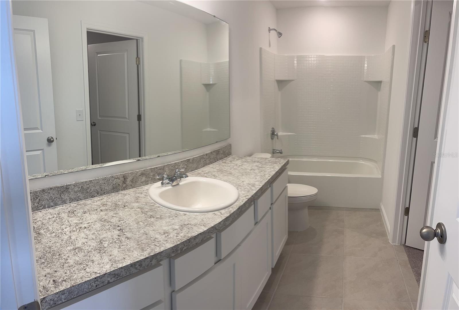 Image 16 of 20 For 2109 Treasure Hill Street