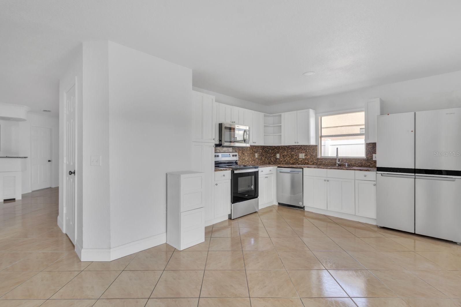 Image 9 of 31 For 2113 Jessa Drive