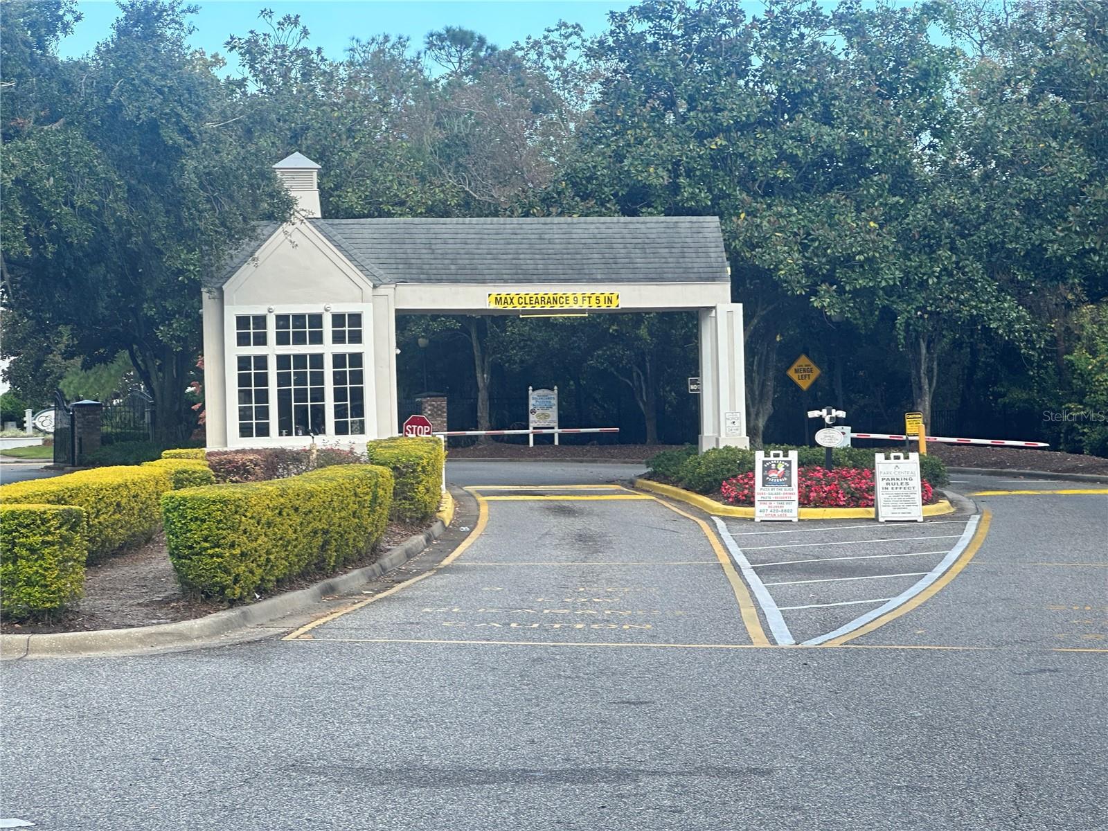 Image 24 of 24 For 5040 Park Central Drive 2011