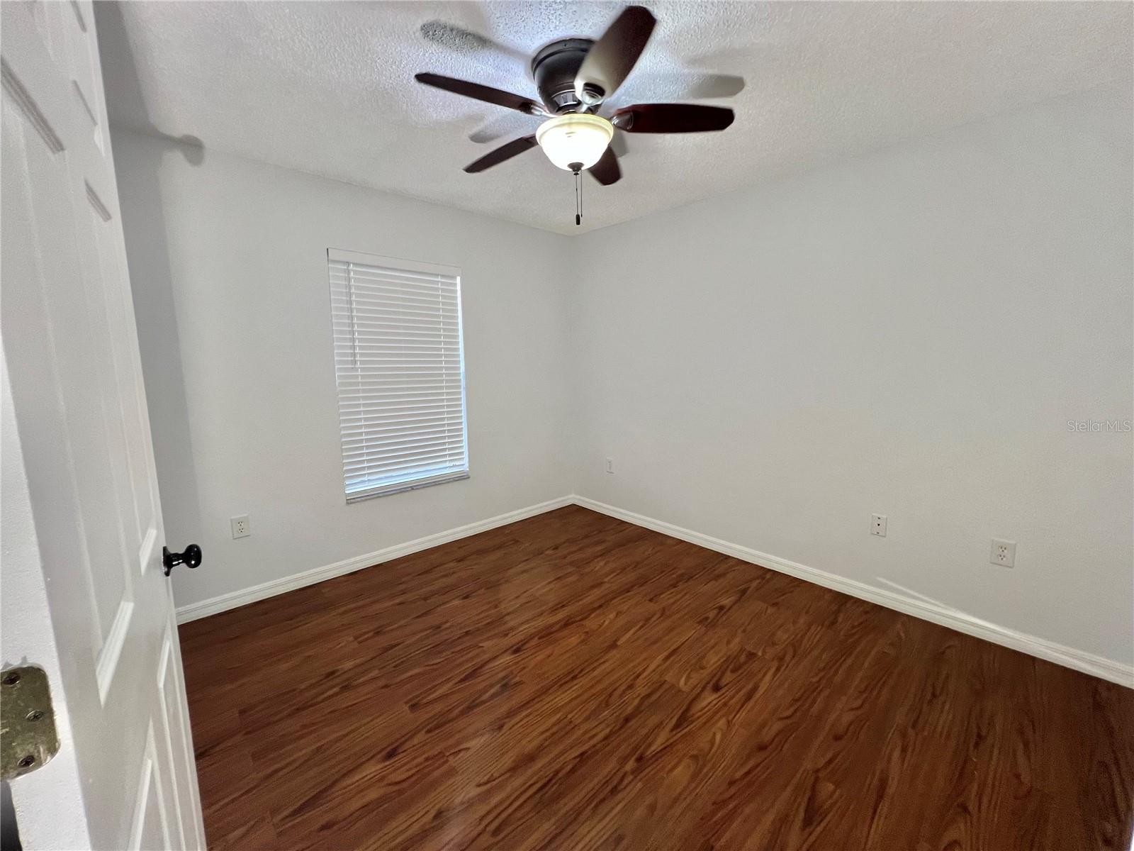 Image 14 of 22 For 7469 Pond Circle