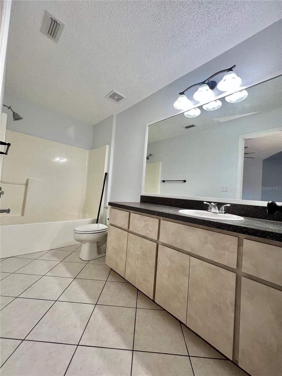 Image 17 of 22 For 7469 Pond Circle