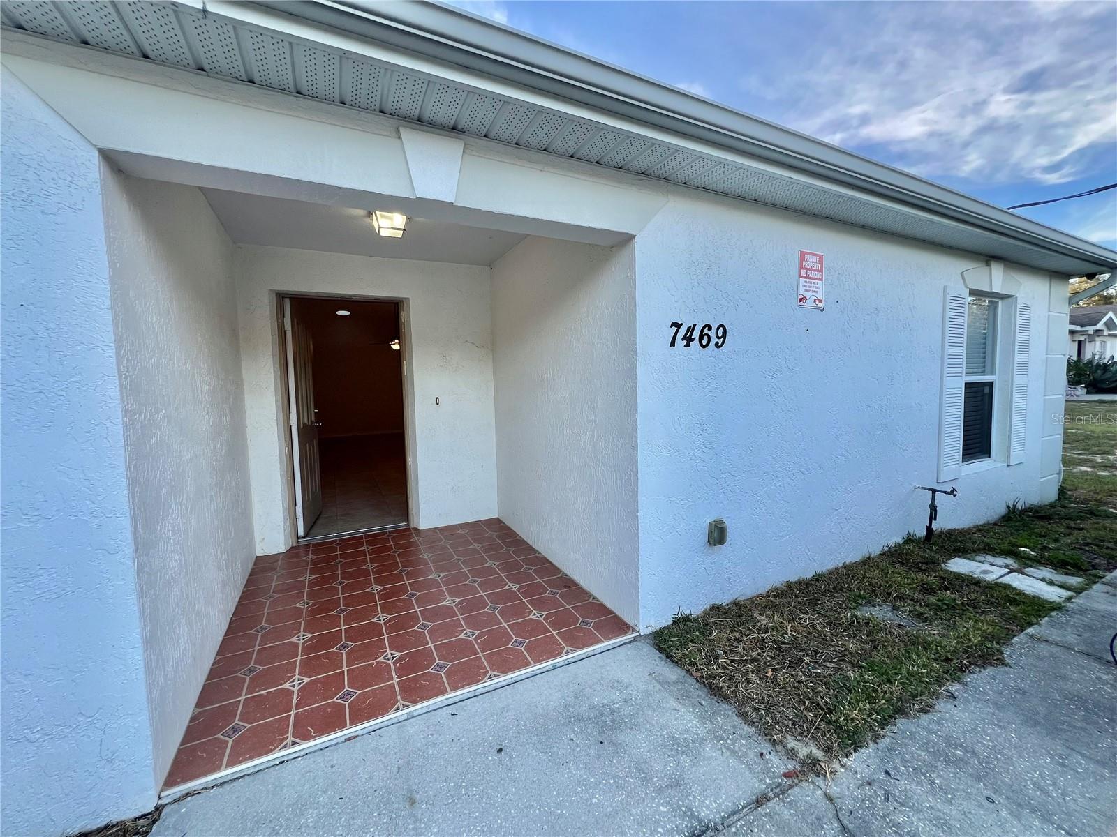 Image 2 of 22 For 7469 Pond Circle