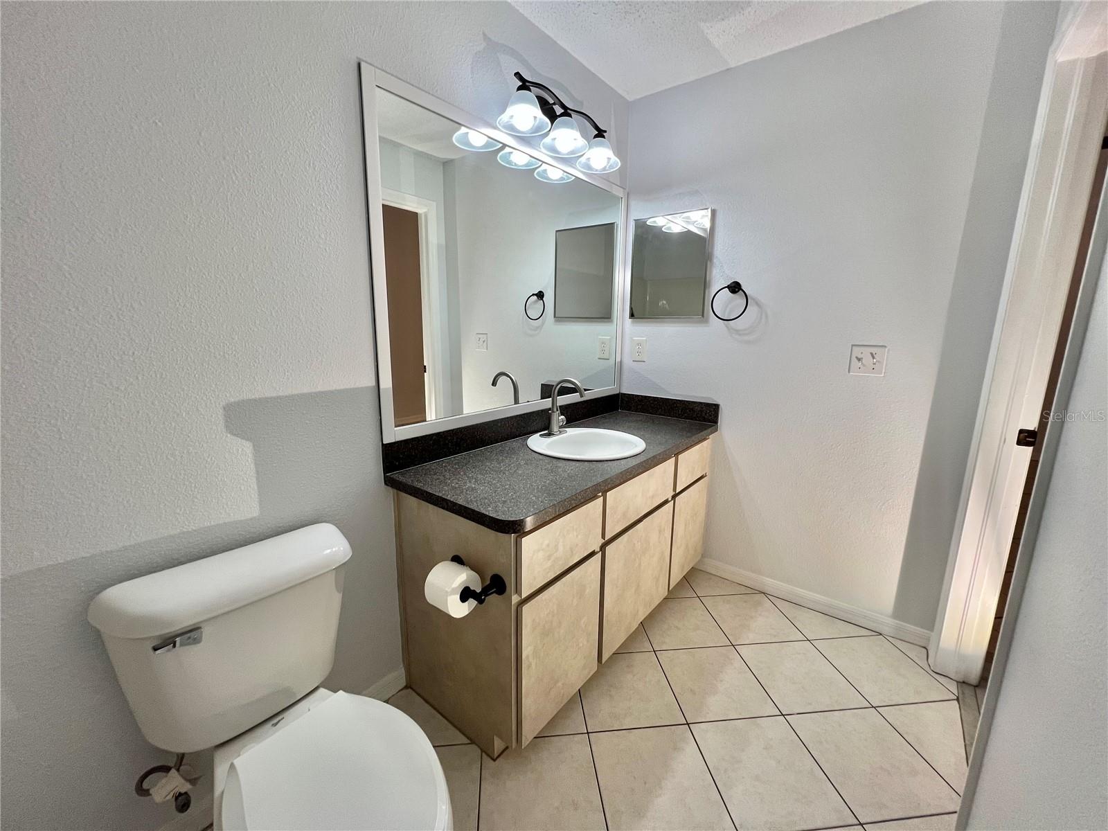 Image 21 of 22 For 7469 Pond Circle