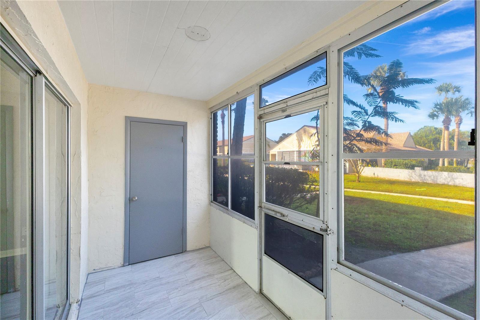 Image 21 of 32 For 4700 Kilt Court 12