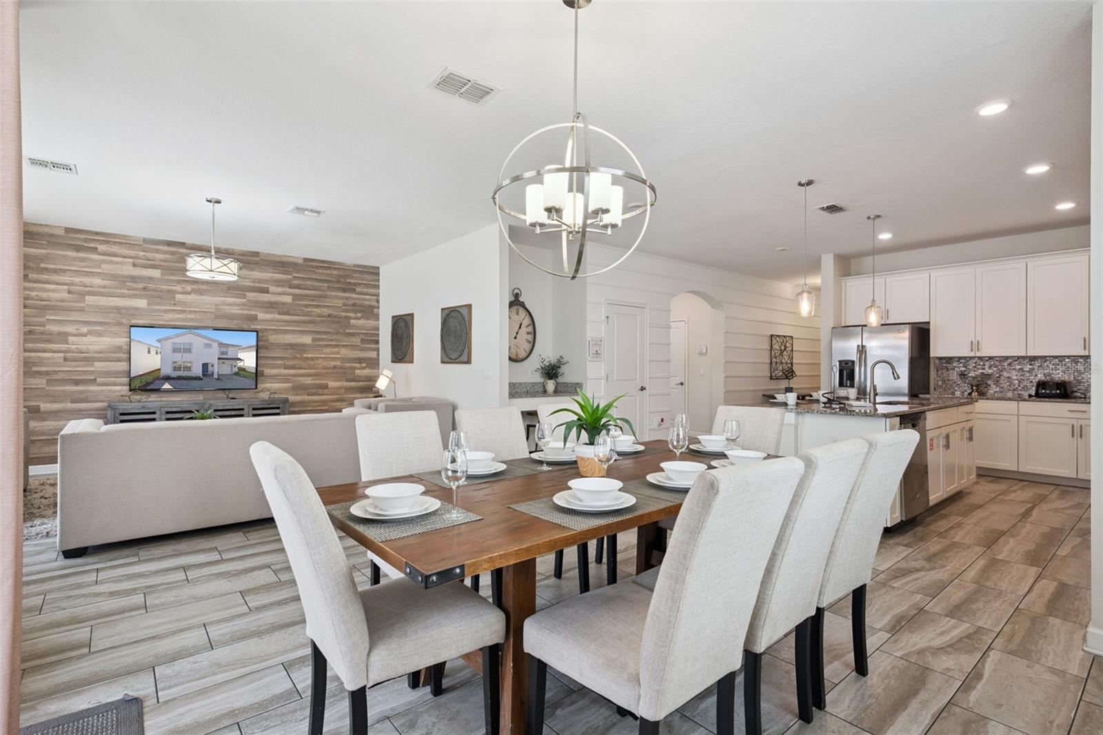 Image 10 of 85 For 4730 Sleepy Hollow Drive