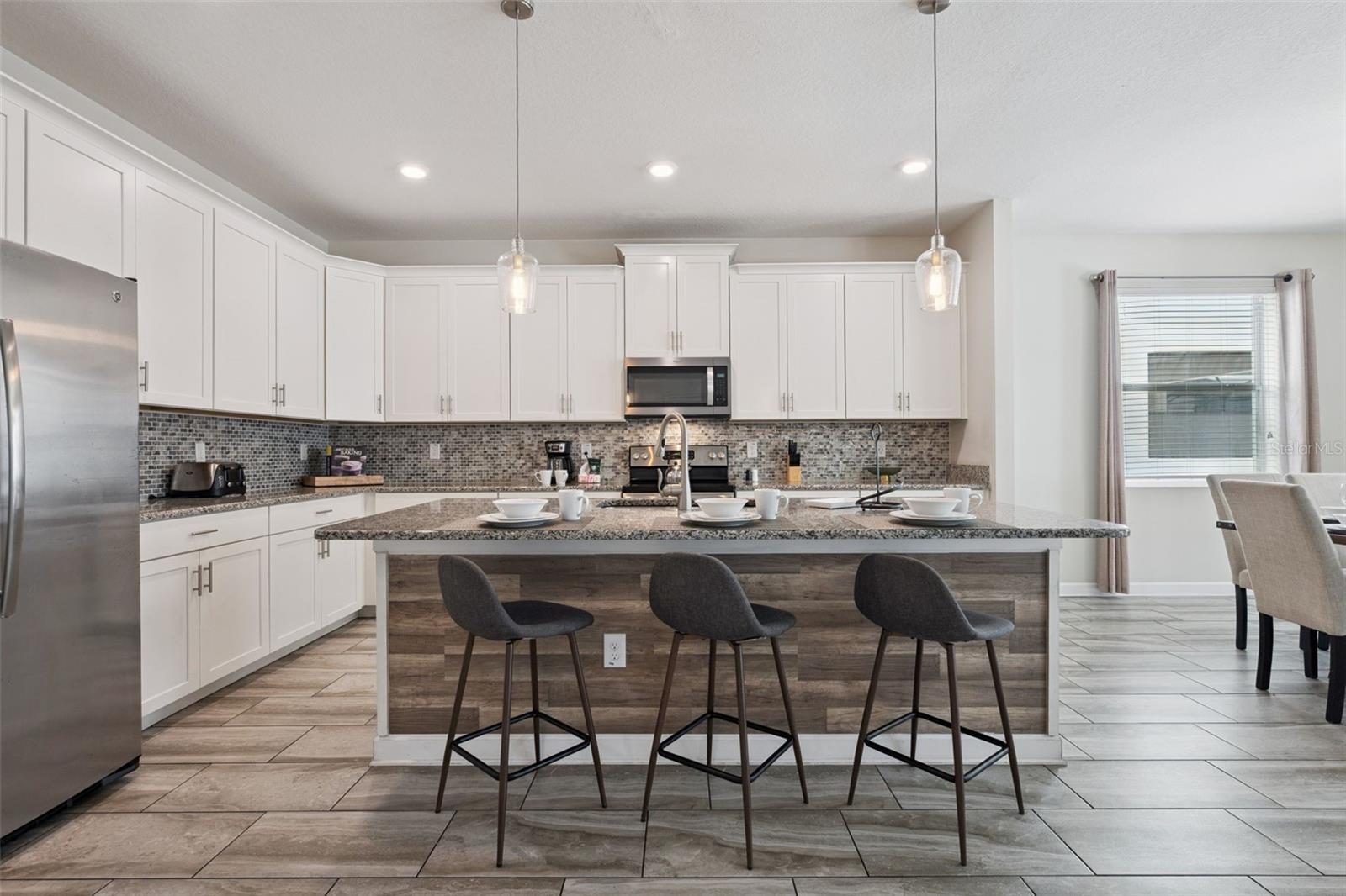 Image 4 of 85 For 4730 Sleepy Hollow Drive