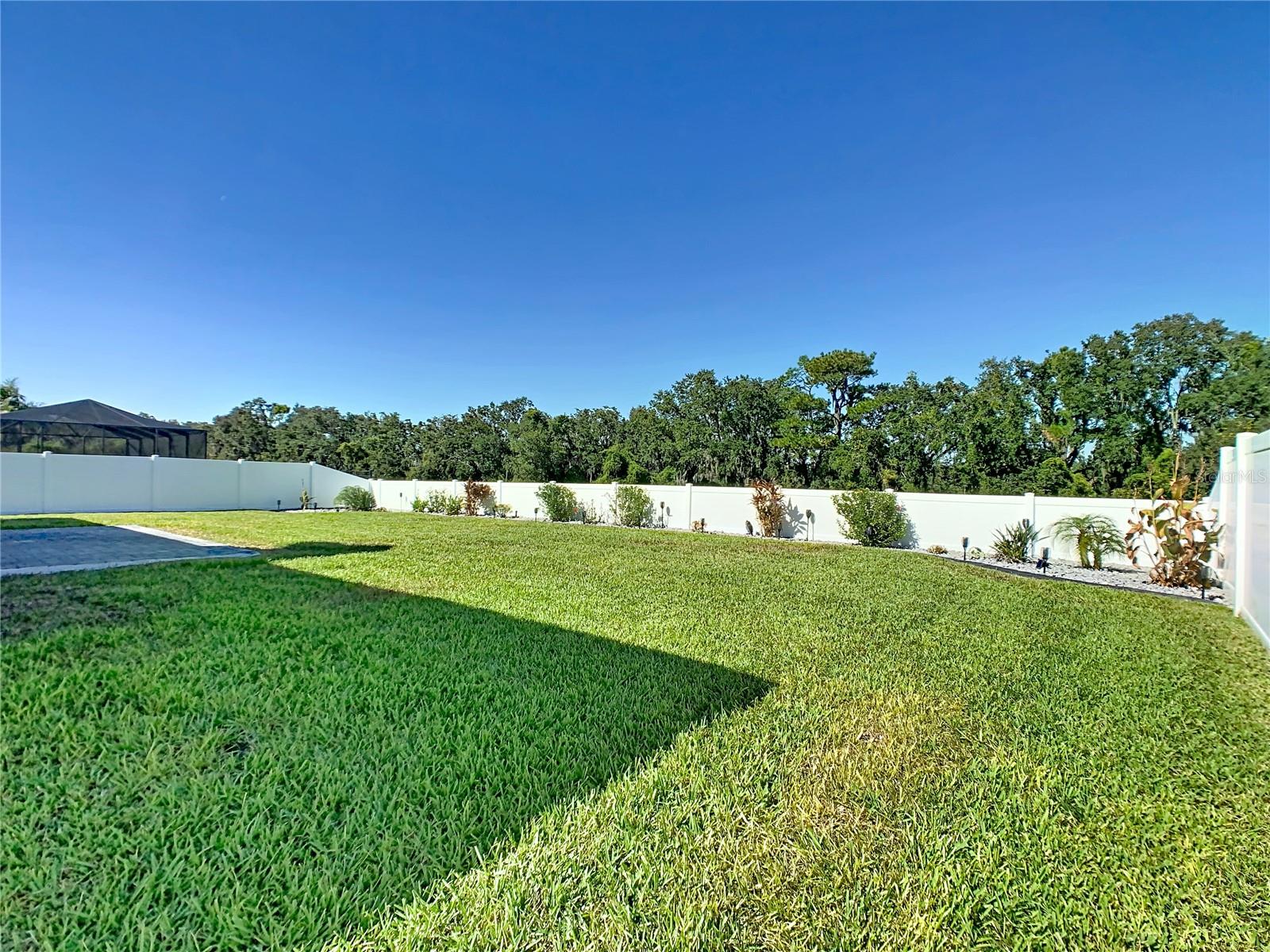 Image 51 of 61 For 319 Travelers Creek Drive