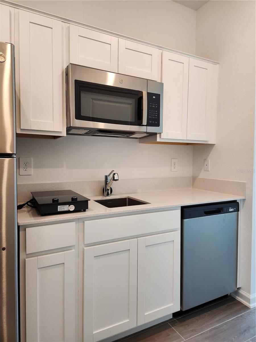 Image 7 of 15 For 997 Waterfall Boulevard