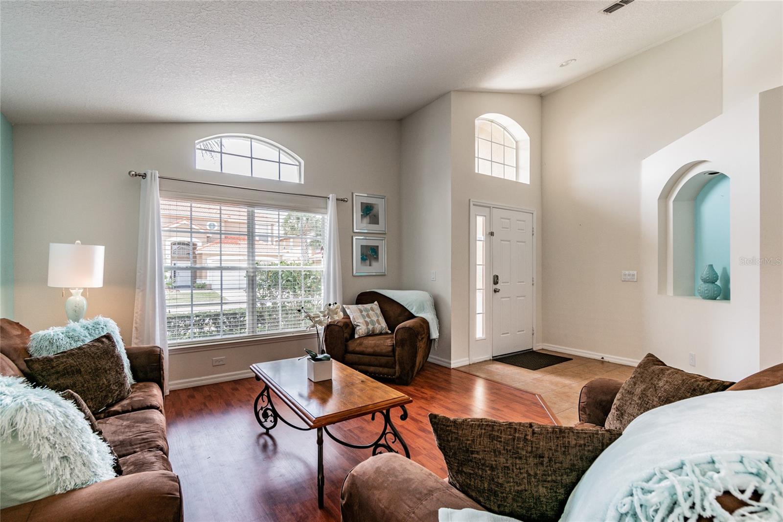 Image 36 of 53 For 146 Rosso Drive