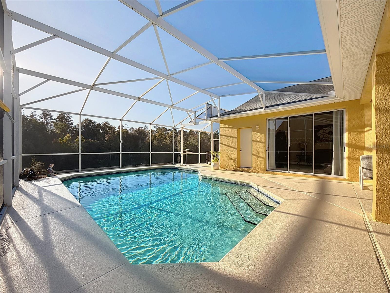 Image 23 of 26 For 936 Montana Avenue