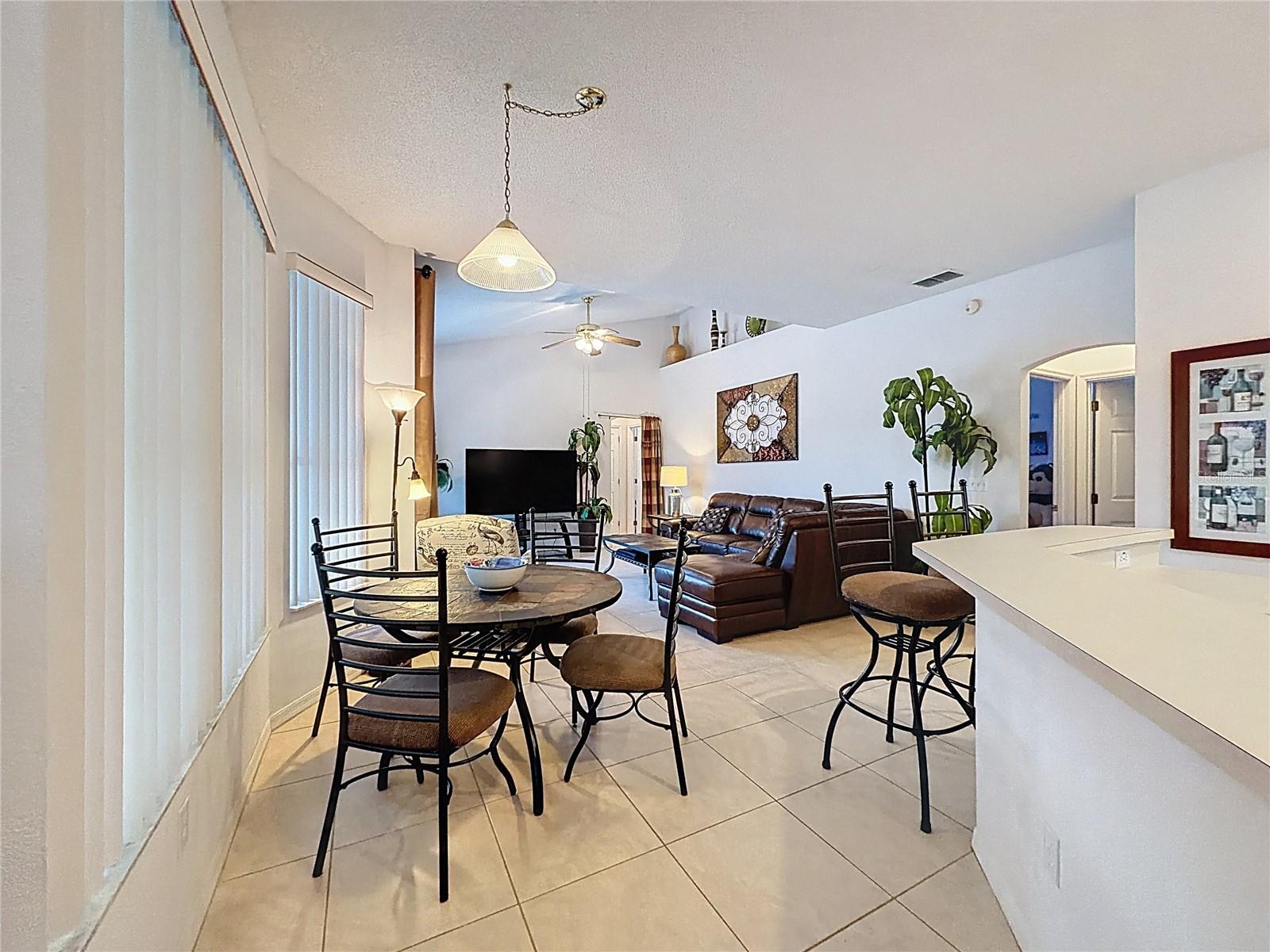 Image 8 of 26 For 936 Montana Avenue