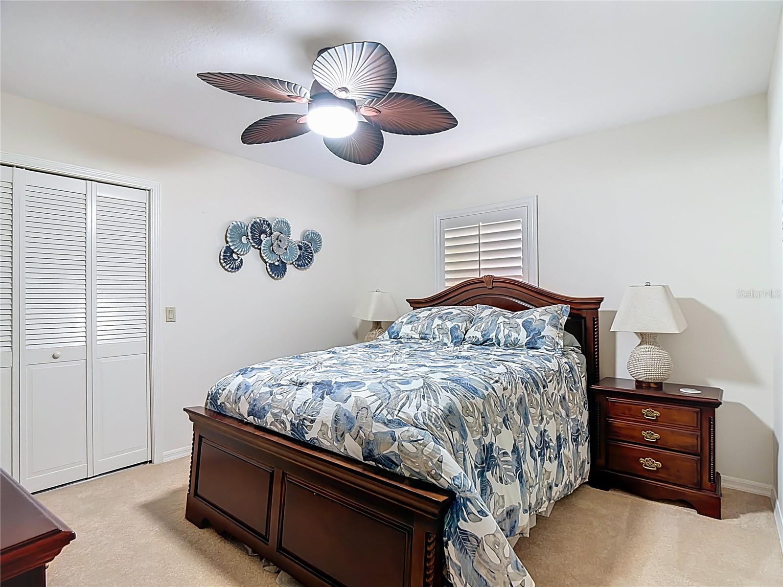 Image 38 of 52 For 220 College Grove Circle Ne