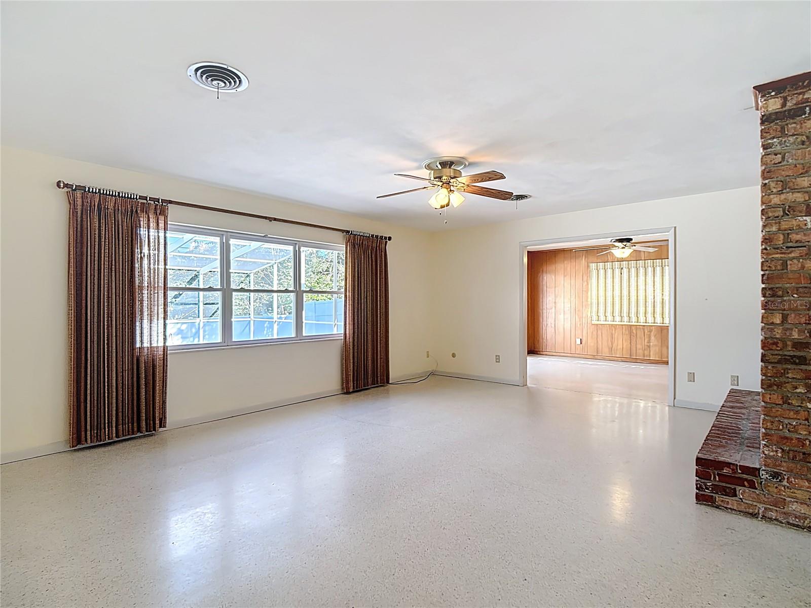 Image 12 of 60 For 807 Avenue L Se