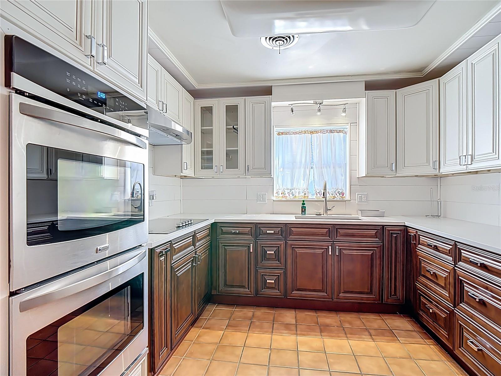 Image 15 of 60 For 807 Avenue L Se