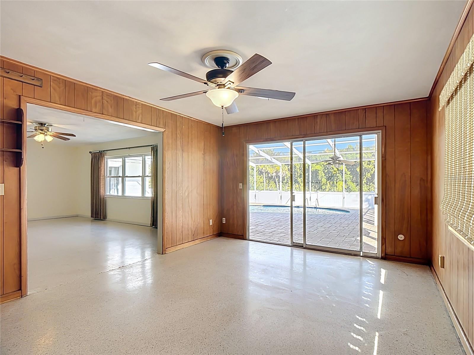 Image 24 of 60 For 807 Avenue L Se