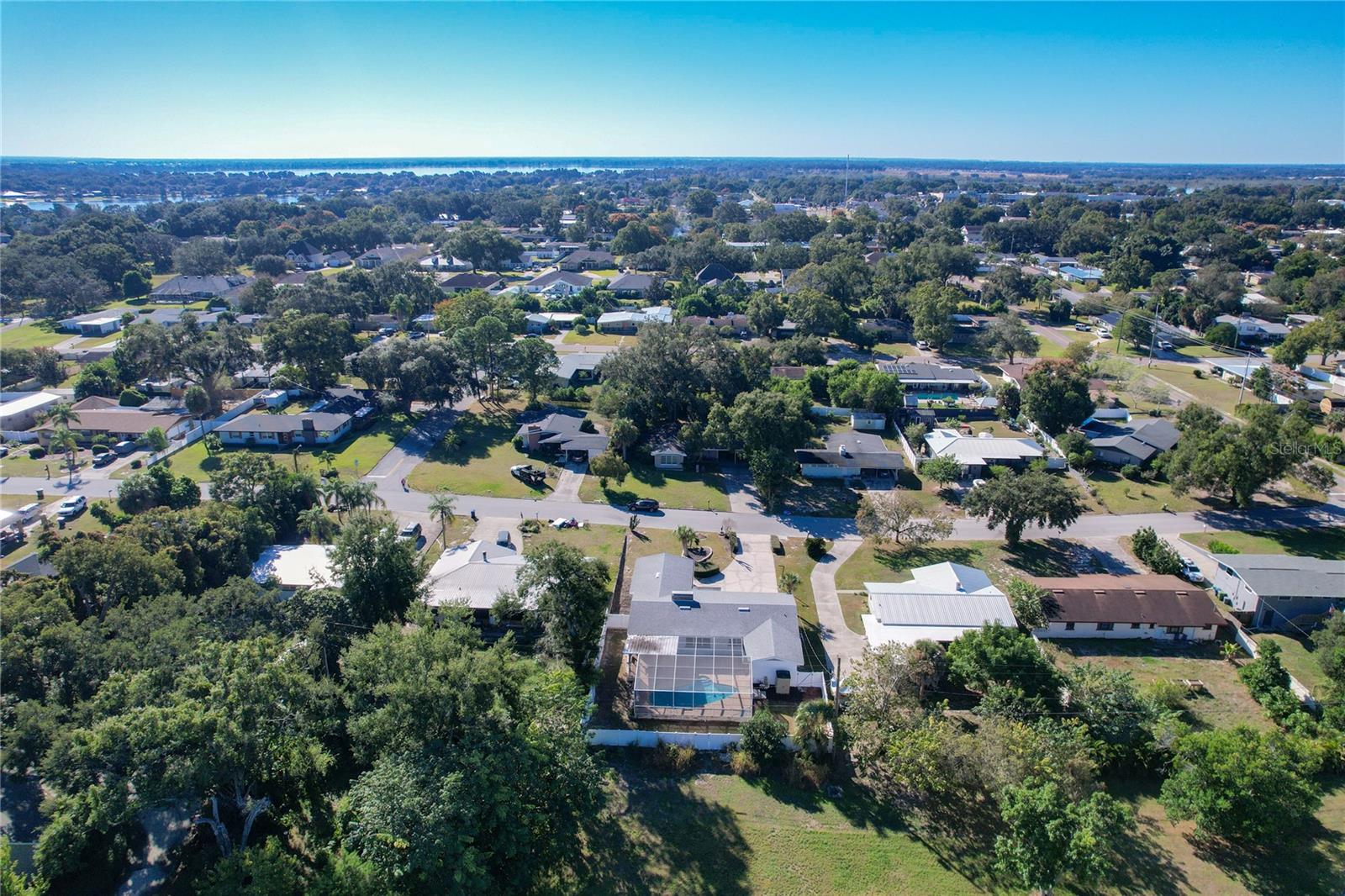 Image 40 of 60 For 807 Avenue L Se