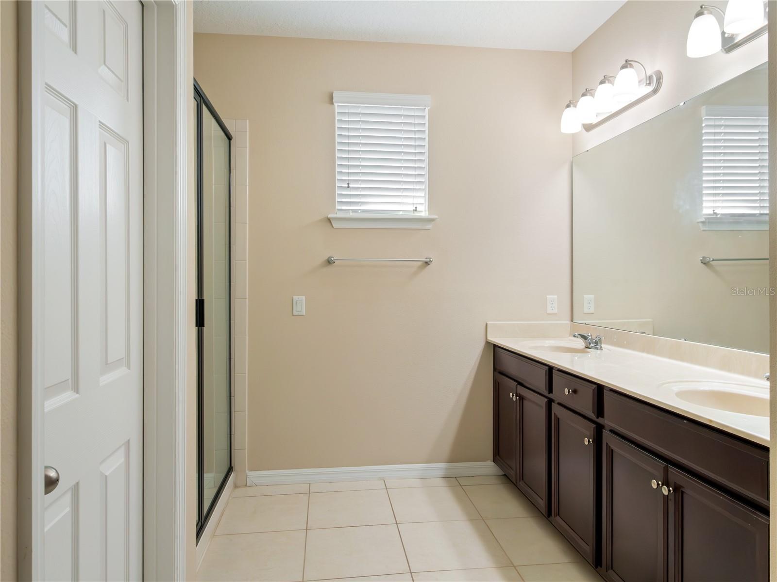 Image 21 of 27 For 12142 Canyon Sun Trail