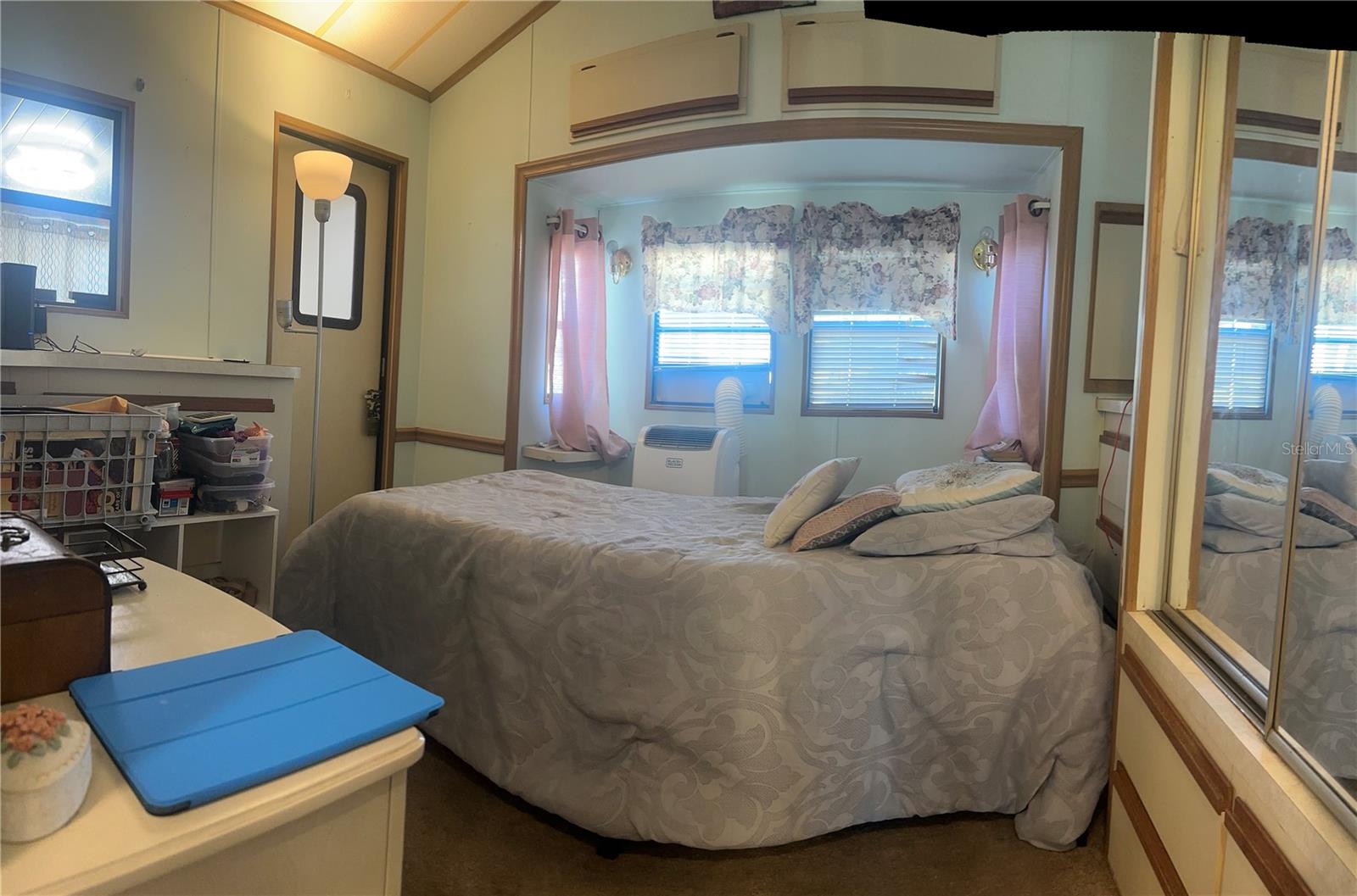 Image 18 of 18 For 73 Fairview Drive S