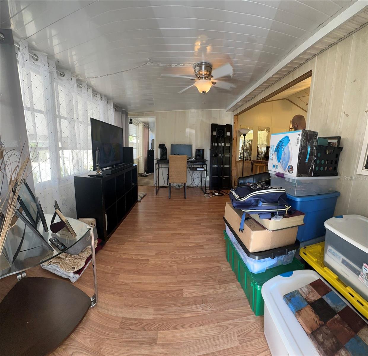 Image 7 of 18 For 73 Fairview Drive S