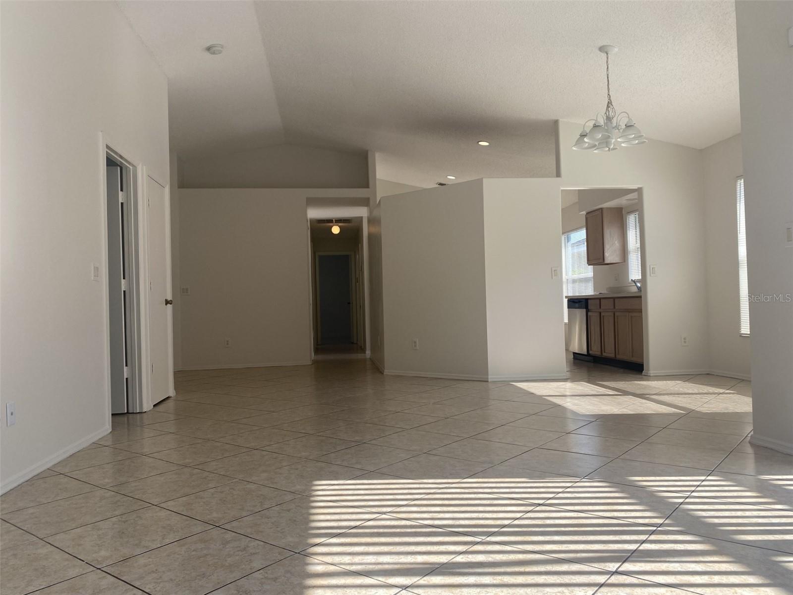 Image 8 of 36 For 13210 Meadowfield Drive