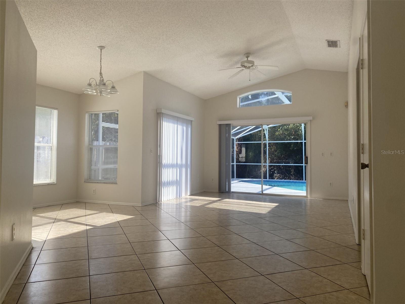 Image 9 of 36 For 13210 Meadowfield Drive