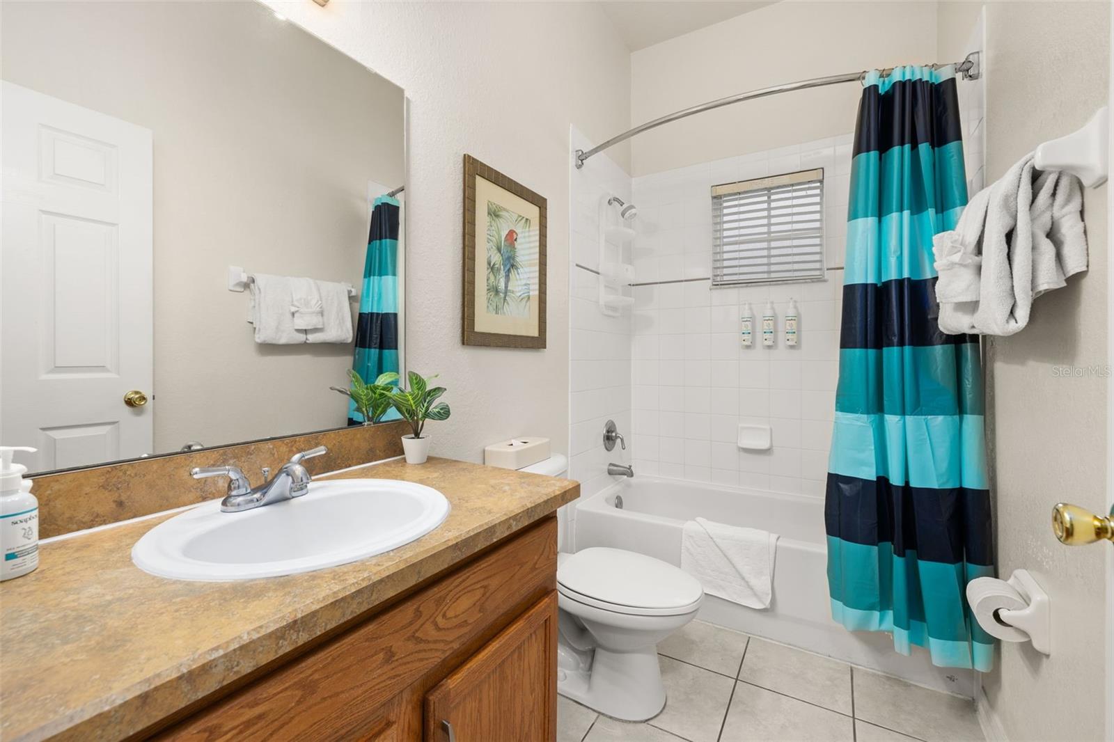 Image 29 of 78 For 612 Rum Run 612