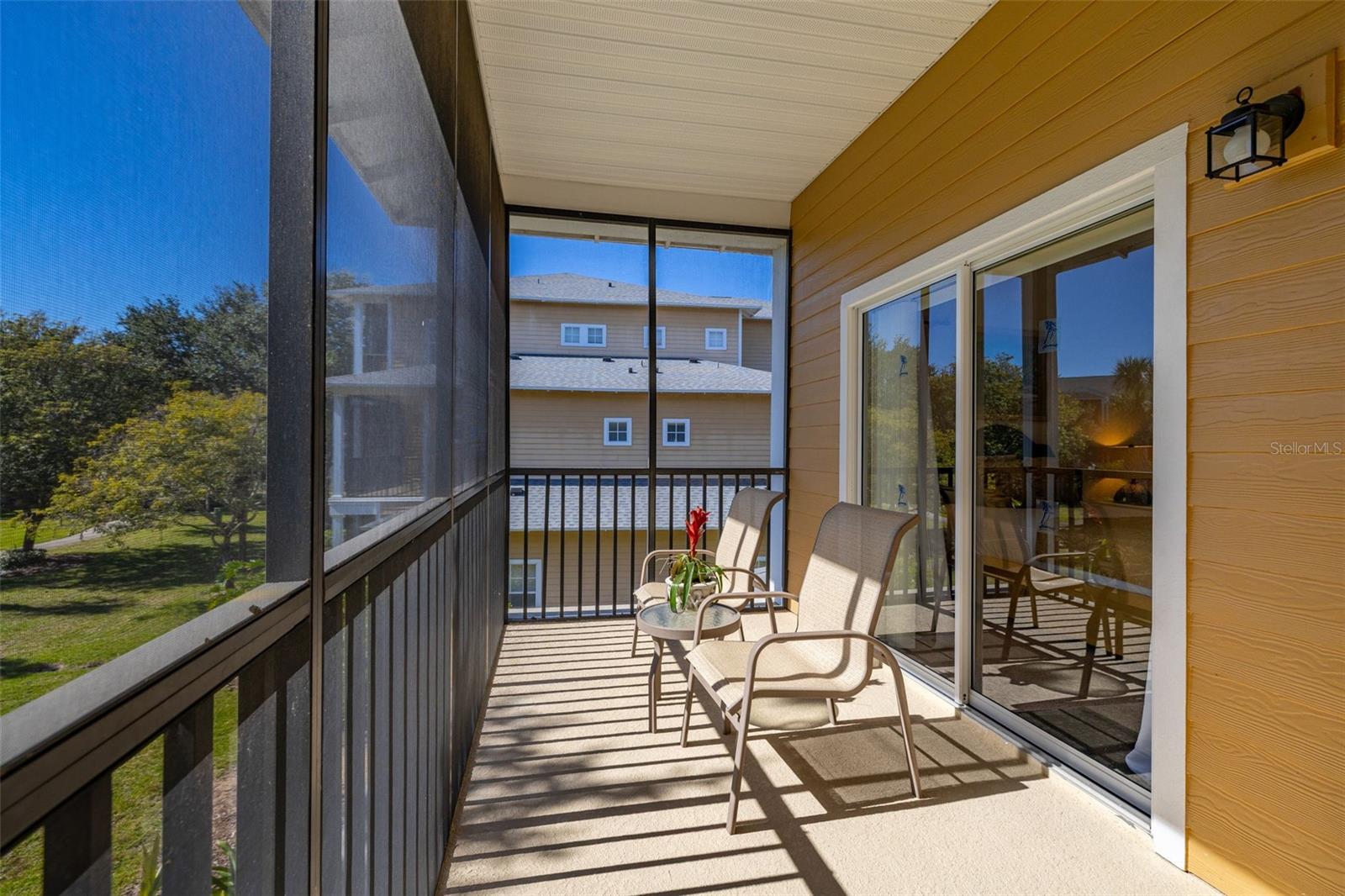 Image 33 of 78 For 612 Rum Run 612