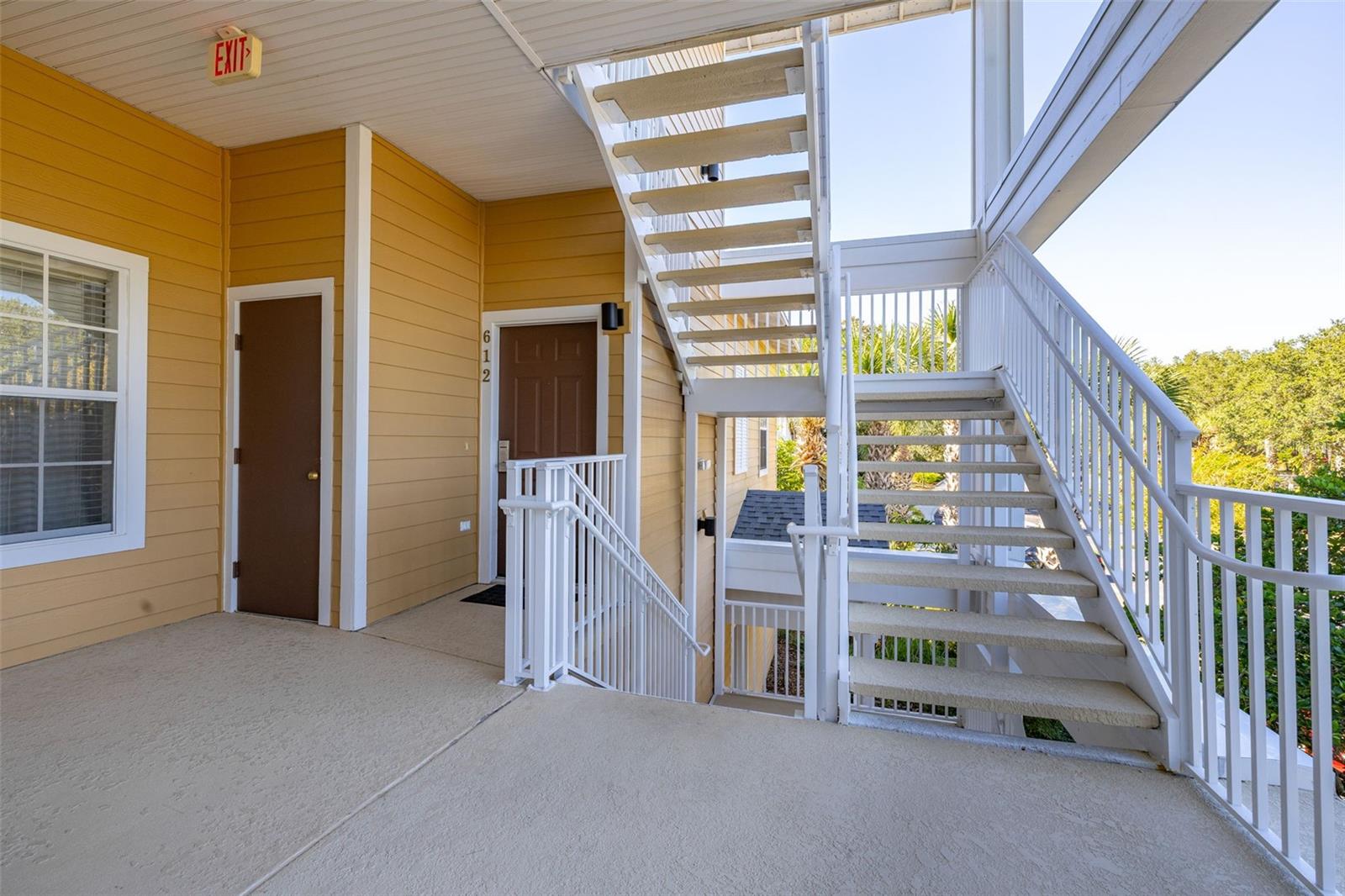 Image 5 of 78 For 612 Rum Run 612