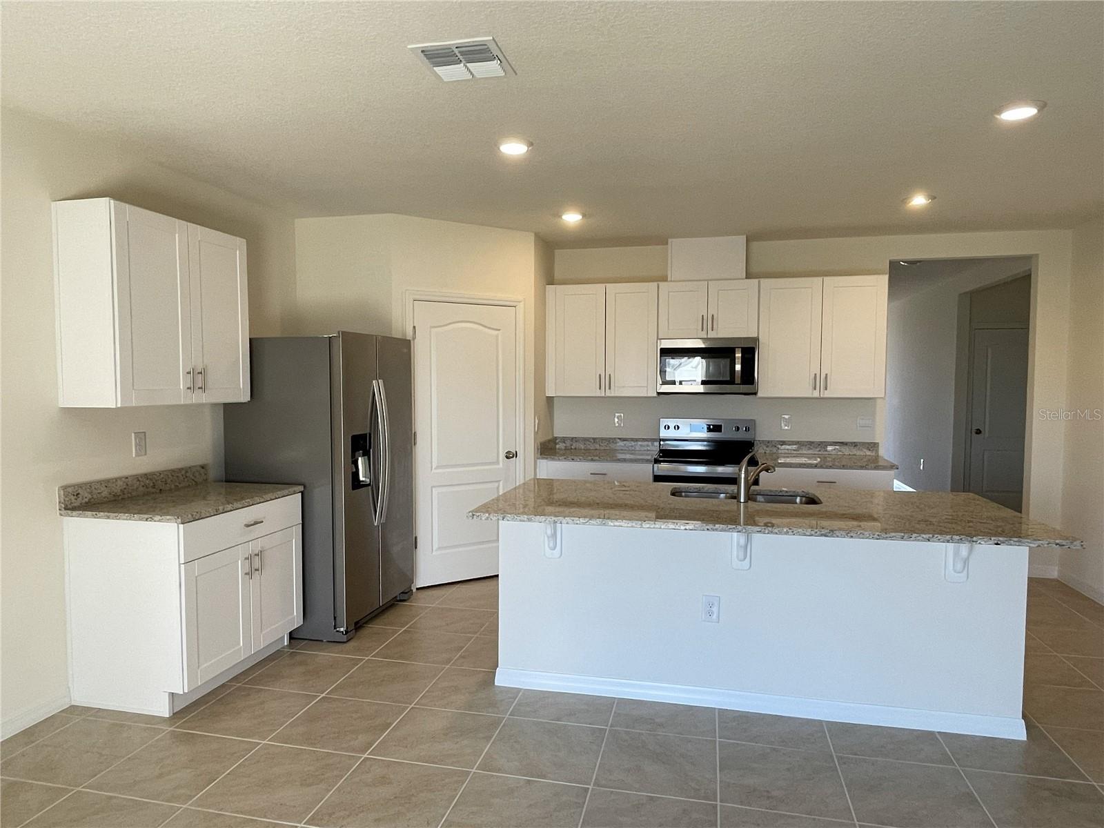 Image 12 of 38 For 5726 Millhouse Way