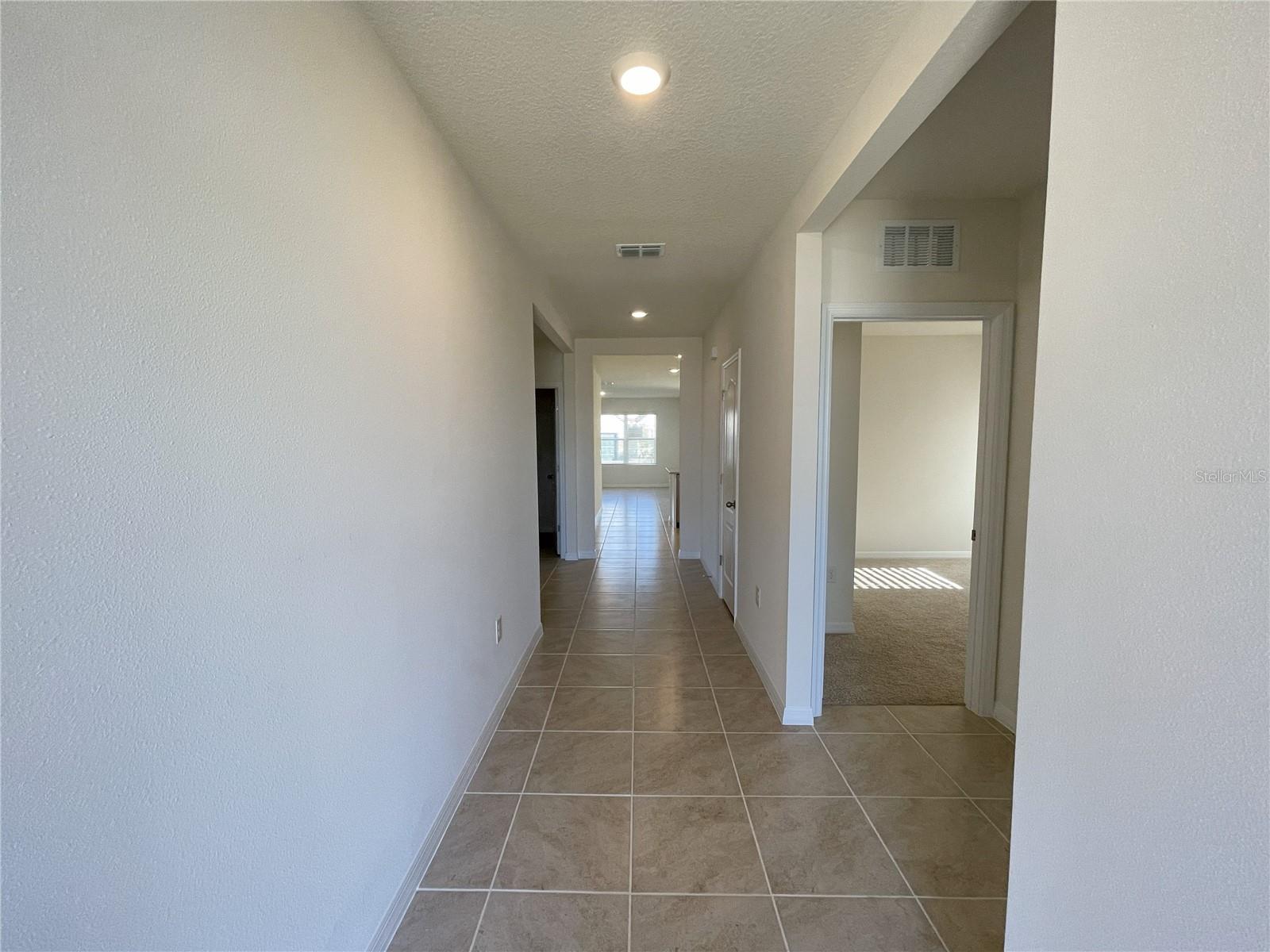 Image 18 of 38 For 5726 Millhouse Way