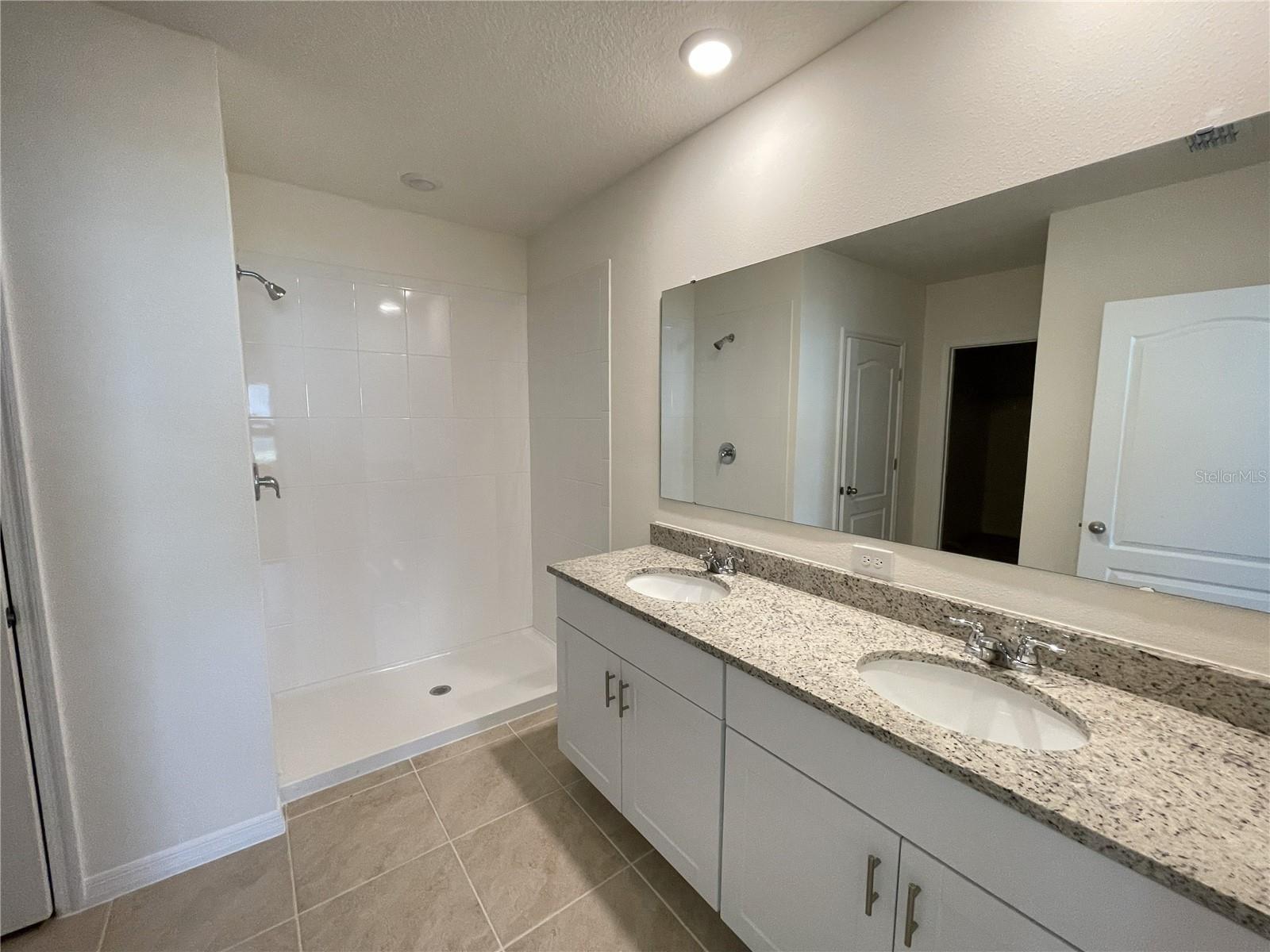 Image 26 of 38 For 5726 Millhouse Way