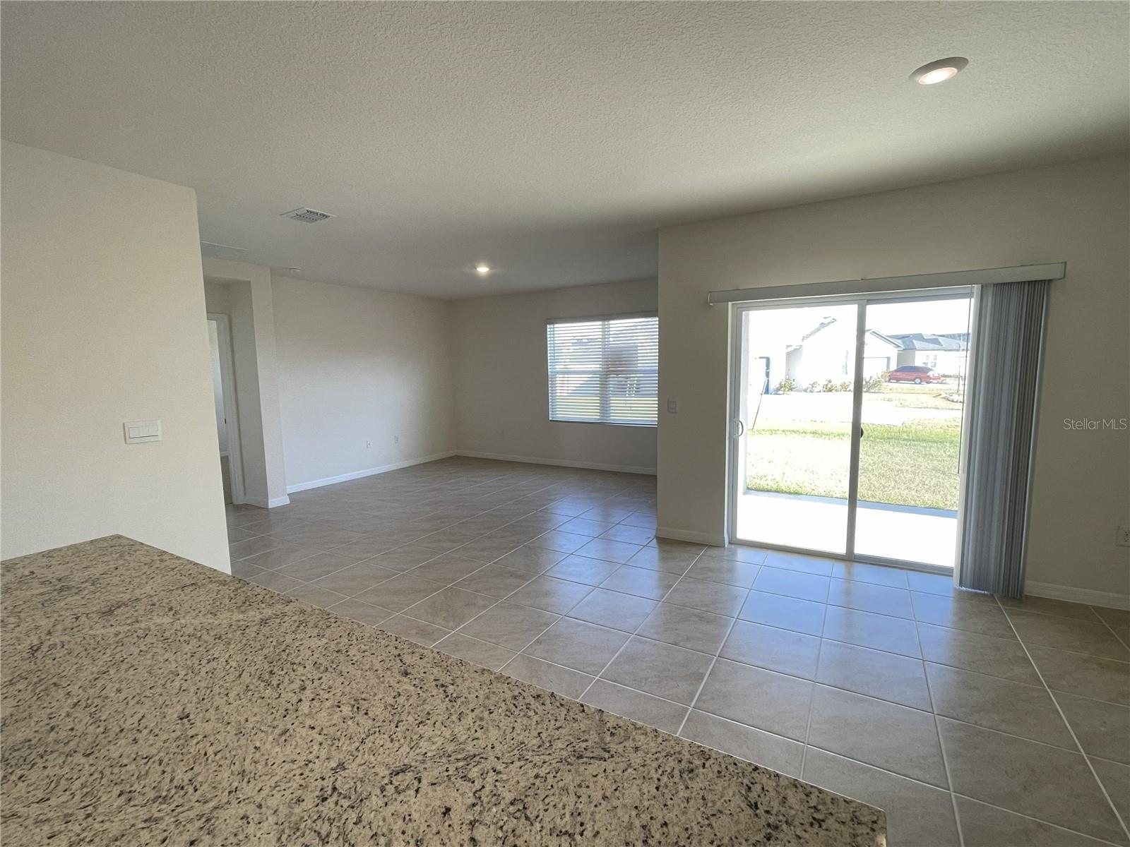 Image 7 of 38 For 5726 Millhouse Way