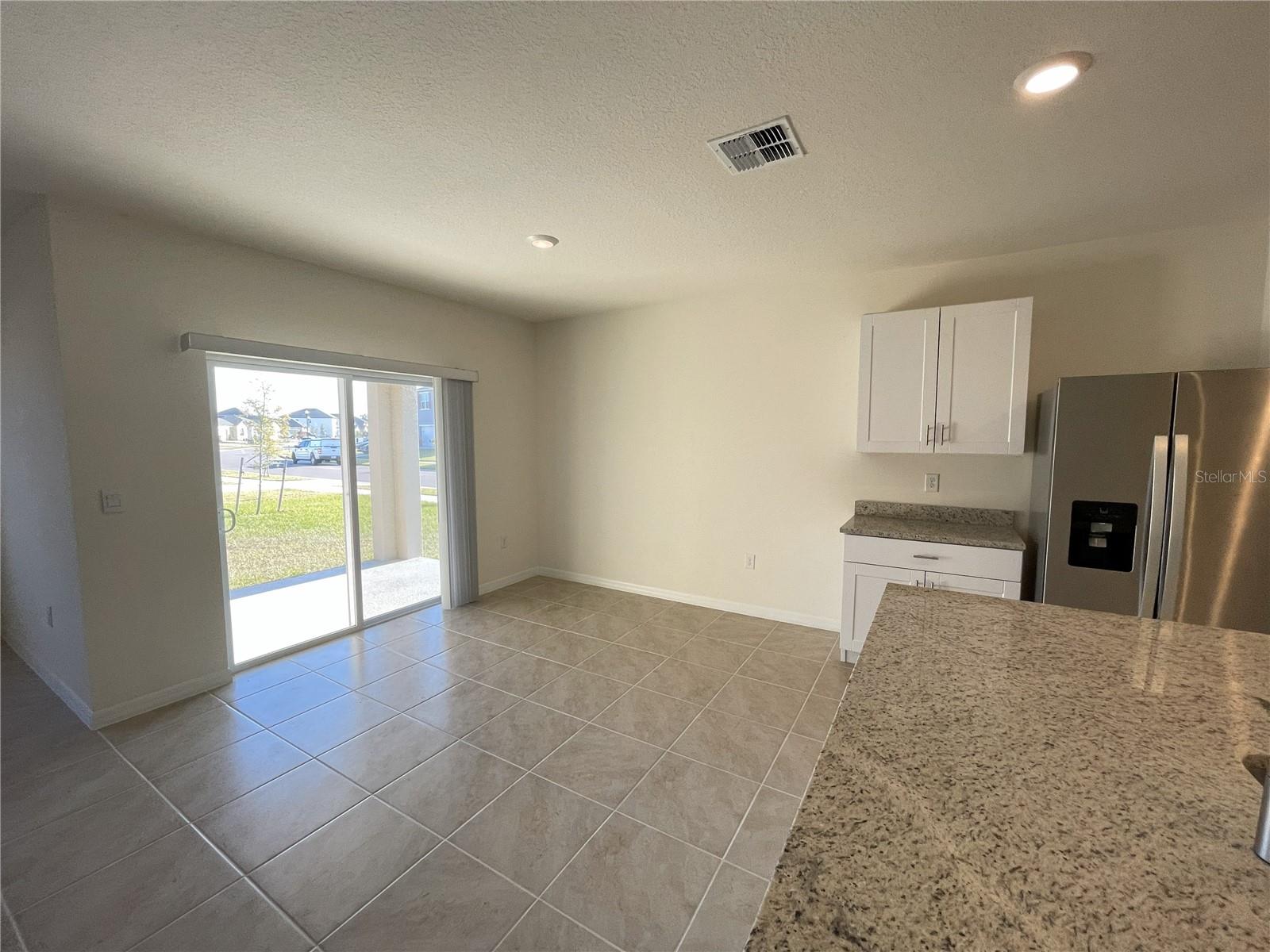 Image 8 of 38 For 5726 Millhouse Way