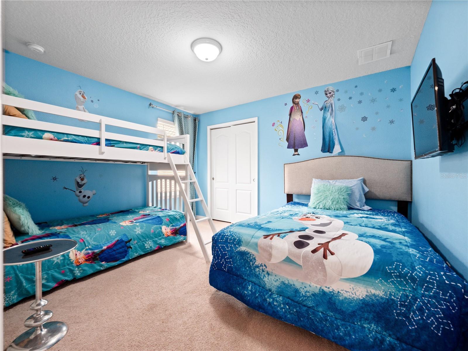 Image 29 of 40 For 1813 Nice Court