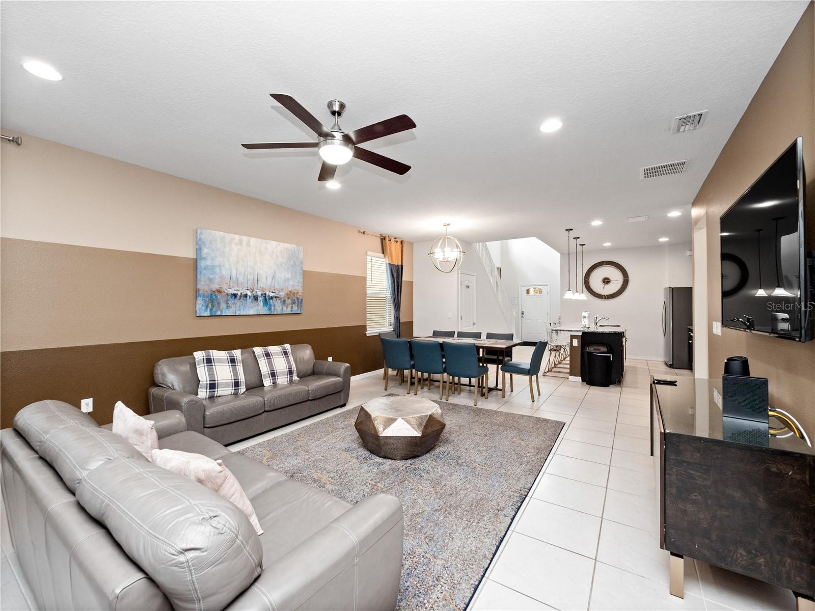 Image 4 of 40 For 1813 Nice Court