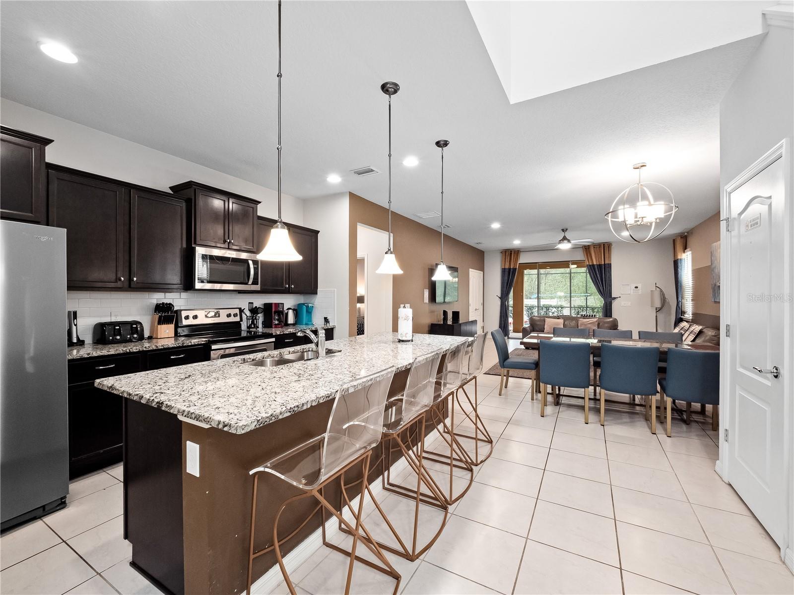 Image 5 of 40 For 1813 Nice Court