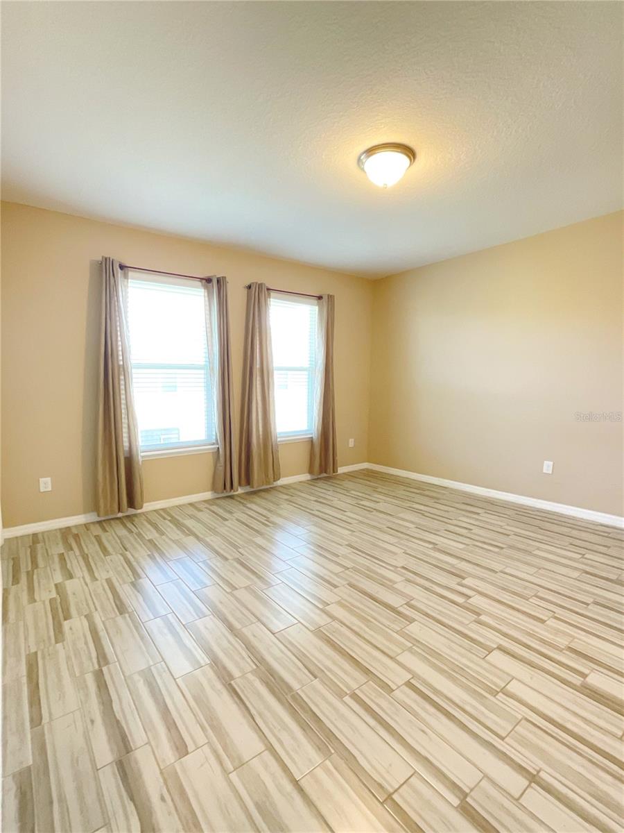 Image 19 of 41 For 1611 Mohegan Boulevard