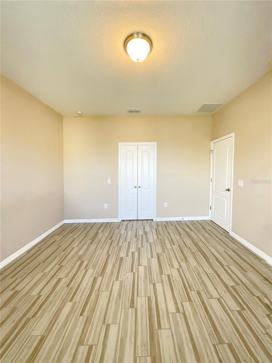 Image 25 of 41 For 1611 Mohegan Boulevard