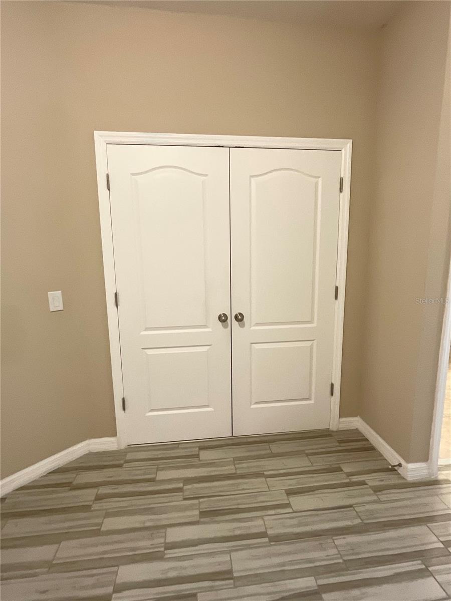 Image 34 of 41 For 1611 Mohegan Boulevard