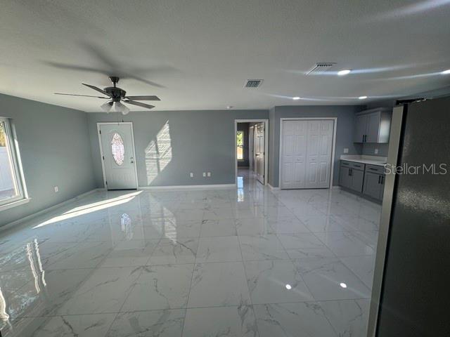 Image 5 of 12 For 3233 Preston Street